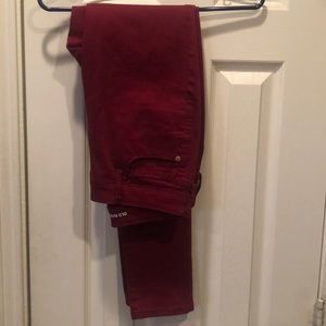 Maroon Old Navy skinny jeans